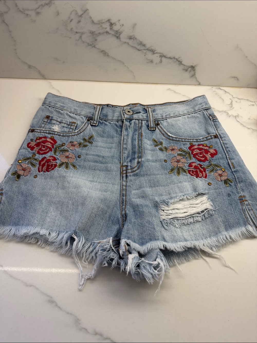 hippie laundry Light Blue Denim Shorts with Red Rose Embroidery
